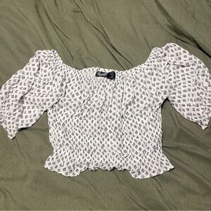 Wrangler White and Blue Patterned Blouse
